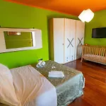 Dolce - Vista Colline, Jacuzzi, 3suites & 5min Dal Mare Feriehus