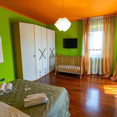 Nyaraló Dolce - Vista Colline, Jacuzzi, 3suites & 5min Dal Mare *