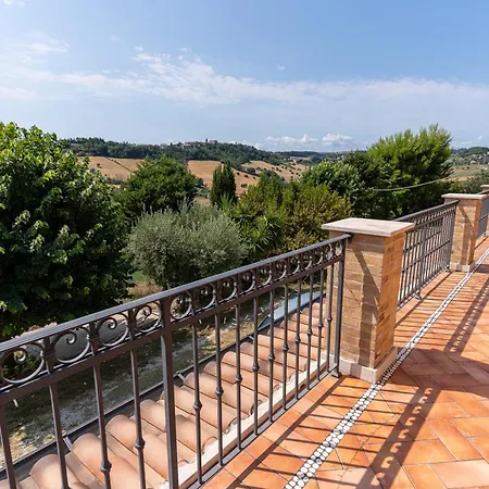 Dolce - Vista Colline, Jacuzzi, 3suites & 5min Dal Mare Prázdninový dům *