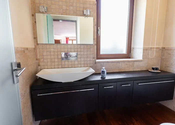 Dolce - Vista Colline, Jacuzzi, 3suites & 5min Dal Mare Σπίτι διακοπών Lapedona