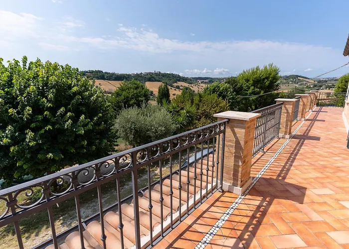 Dolce - Vista Colline, Jacuzzi, 3suites & 5min Dal Mare Σπίτι διακοπών *