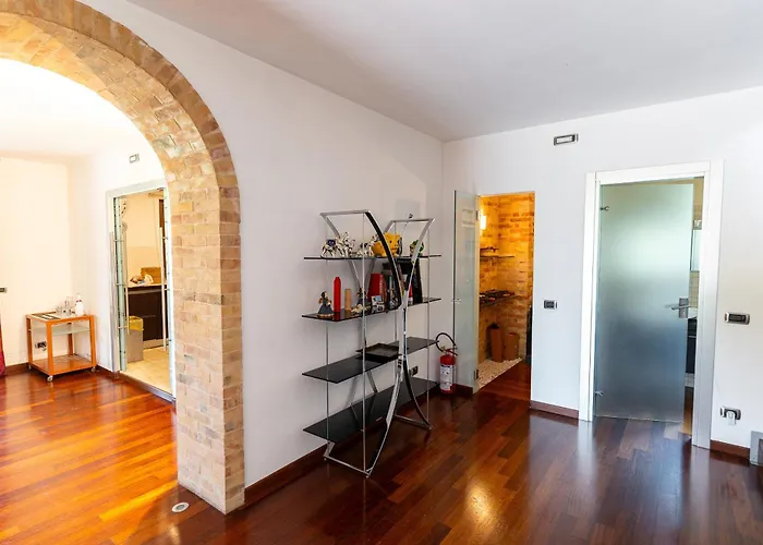 Dolce - Vista Colline, Jacuzzi, 3suites & 5min Dal Mare