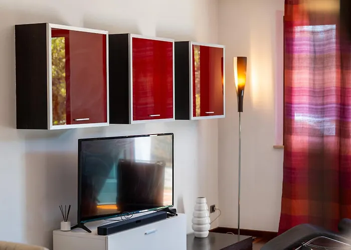 Dolce - Vista Colline, Jacuzzi, 3suites & 5min Dal Mare Σπίτι διακοπών *